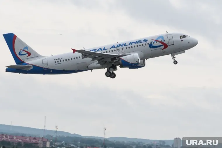 Прокуратура проверит на законность действия сотрудников авиакомпании