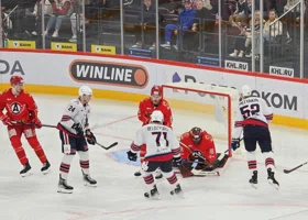 ХК «Автомобилист» разгромил «Нефтехимик»