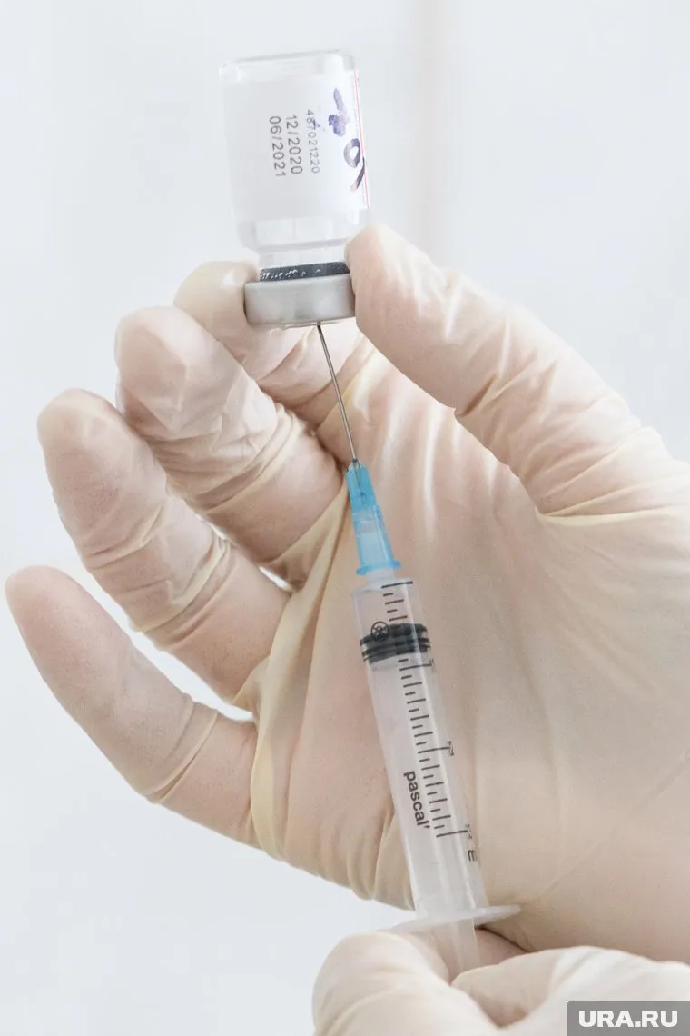 Вакцины в мобильных пунктах вакцинации не хватает всем желающим