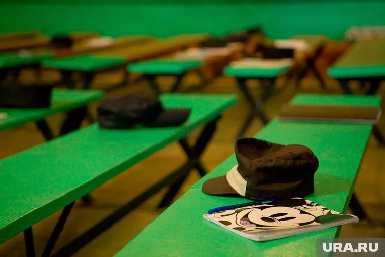 Подростки смогут чаще видеться с семьей