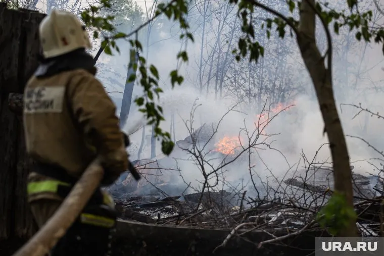 После смены режима в тушении будет задействовано меньше спасателей