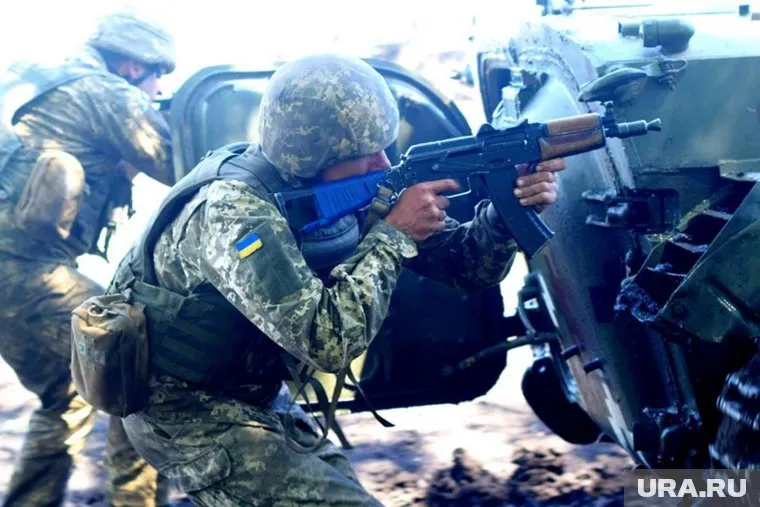 Украинское командование находится под давлением США, отметили в издании