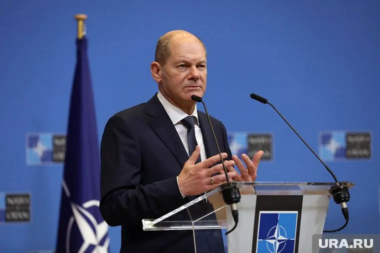 Помощник Олафа Шольца назвал отказ от газа из РФ огромным стрессом для Германии