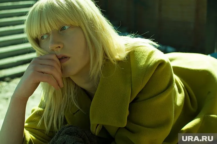 Чтобы скрыть лысину Елизавете в детстве приходилось носить парик из маминых волос