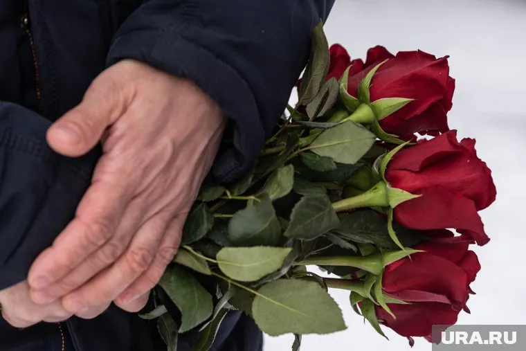 Юрия Бутусова похоронят в Москве, хотя прощание состоится в Санкт-Петербурге