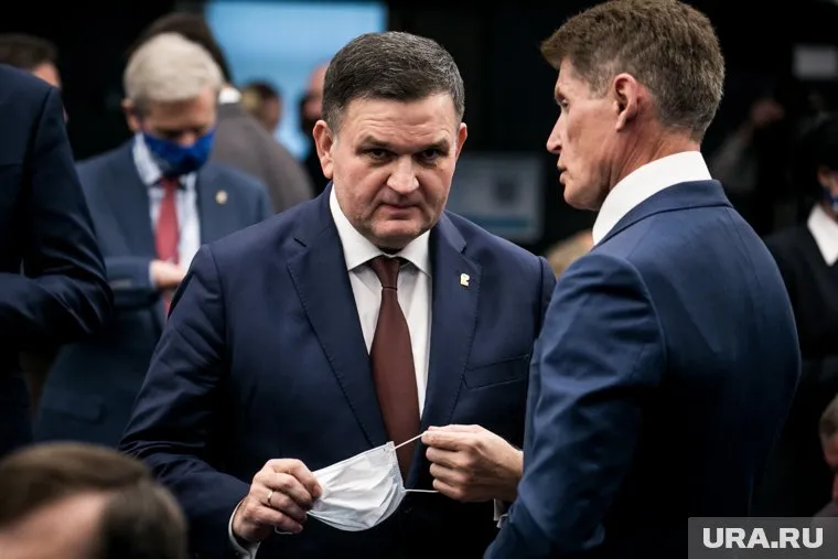 Сенатор Сергей Перминов сообщил URA.RU, что ЕР не допустит потери контроля над фракцией в Горсовете Новосибирска