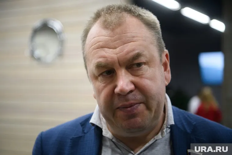 Муниципальные депутаты не стали поддерживать Наумова