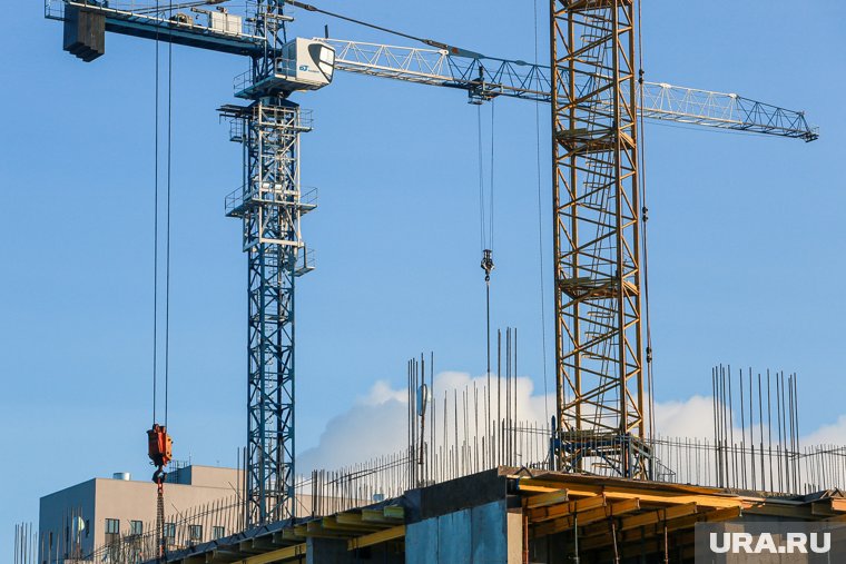 На месте Уралмашзавода в Екатеринбурге появятся 30-этажные высотки: рендеры