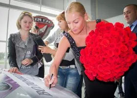 Сюжет с Волочковой вырезали из эфира шоу Малахова