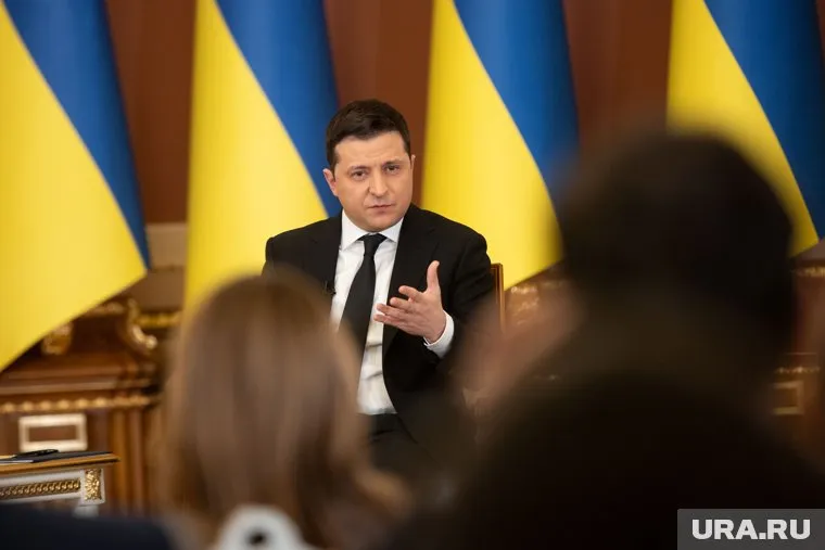 Отказ президента Украины от встречи Владимира Зеленского с главой ФРГ Франком-Вальтером Штайнмайером может привести к расколу антироссийской коалиции