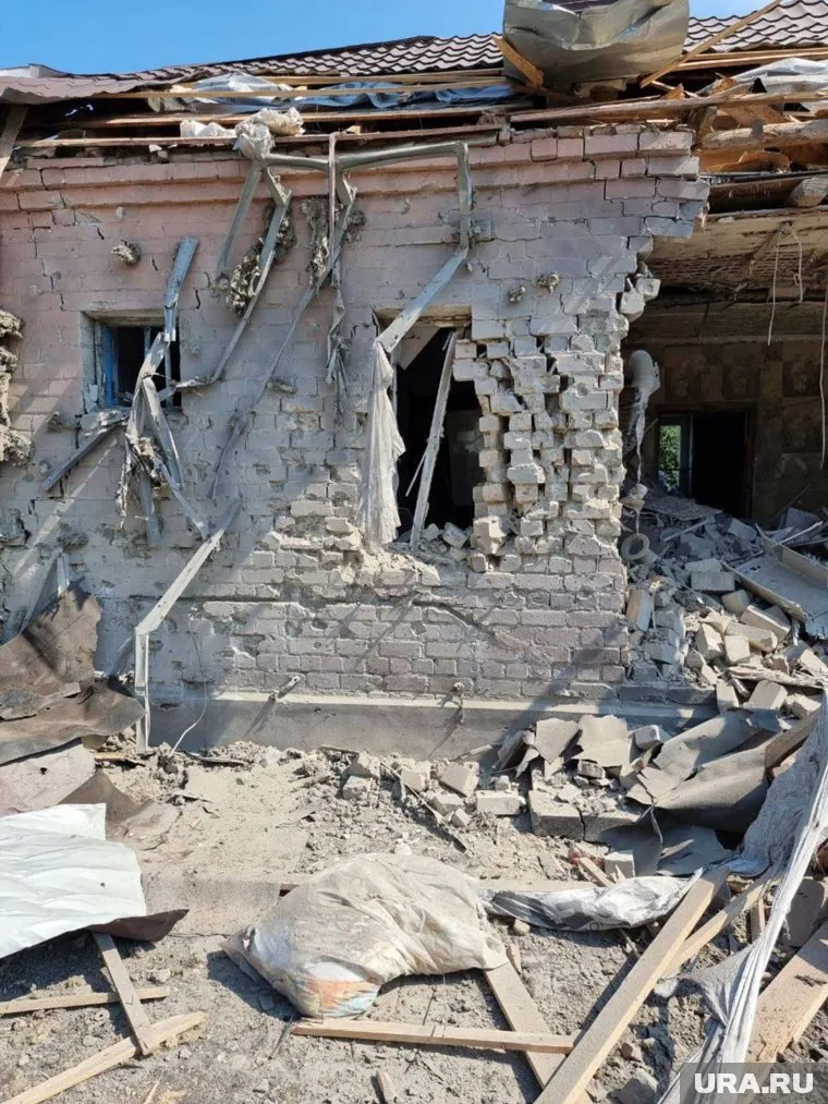 Один дом разрушен полностью