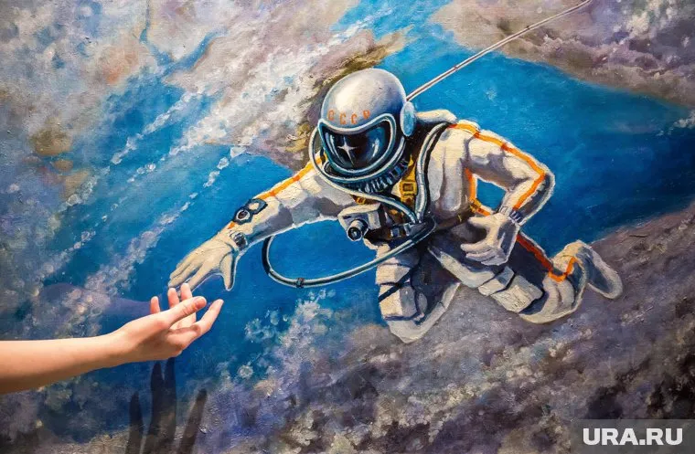 Космонавты провели экскурсию по новому модулю