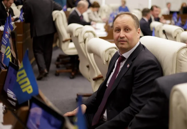 Заседание законодательного собрания. Знакомство с новым прокурором Андреем Юмшановым. Пермь, малых игорь