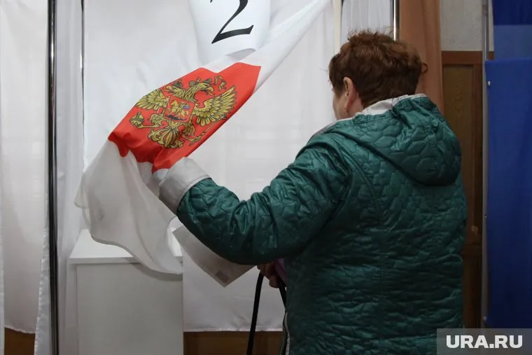 Звать свердловчан на выборы будут 26 тысяч членов избиркомов