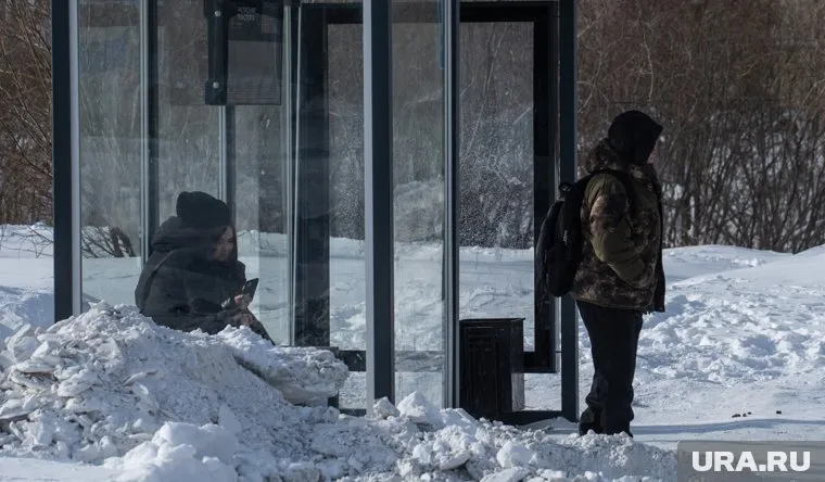 В Ноябрьске автобусные остановки оборудовали умными камерами