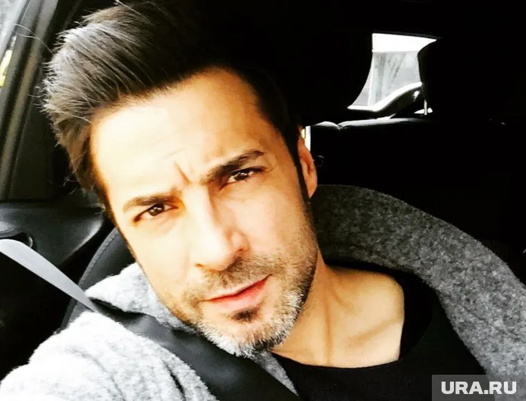 Для Омера события сериала складываются удачно