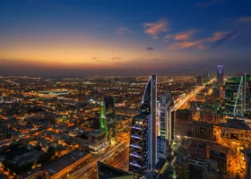 Россия ввела безвизовый режим с Саудовской Аравией: что россияне смогут увидеть на новом курорте