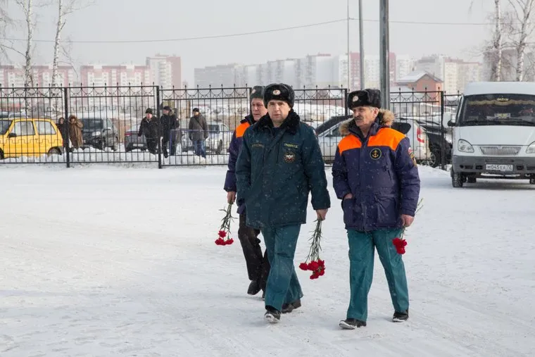 Прощание с Львом Баяндиным, первым губернатором ЯНАО. Тюмень, прощание, похороны
