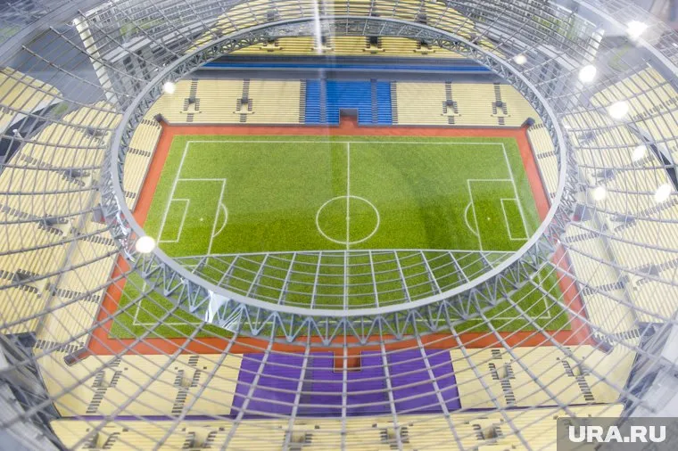Жителям города позитивно рассказывают, какой будет "Екатеринбург-Арена". Вопрос теперь в том, состоятся ли на ней матчи