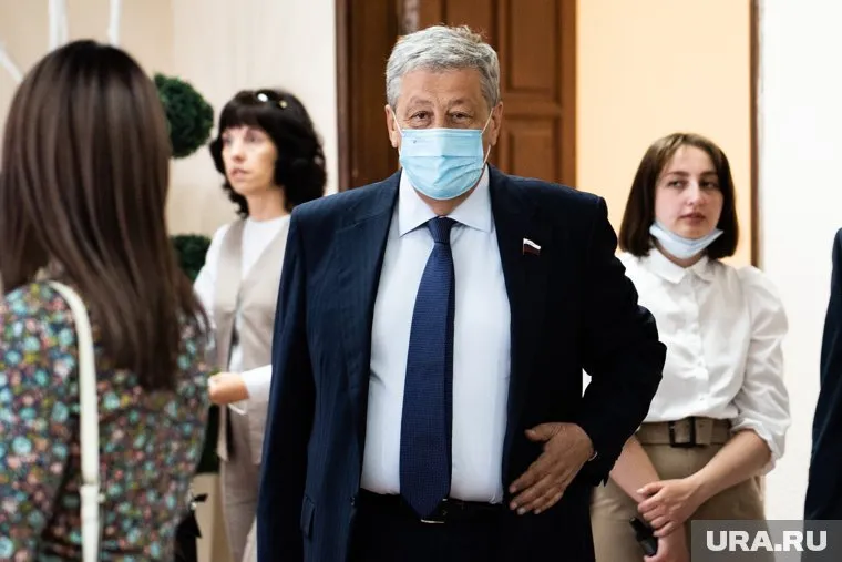 В мае Аркадию Чернецкому исполнился 71 год