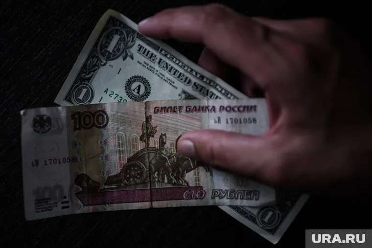 Ускоренная продажа валюты не предотвратит ослабление курса рубля