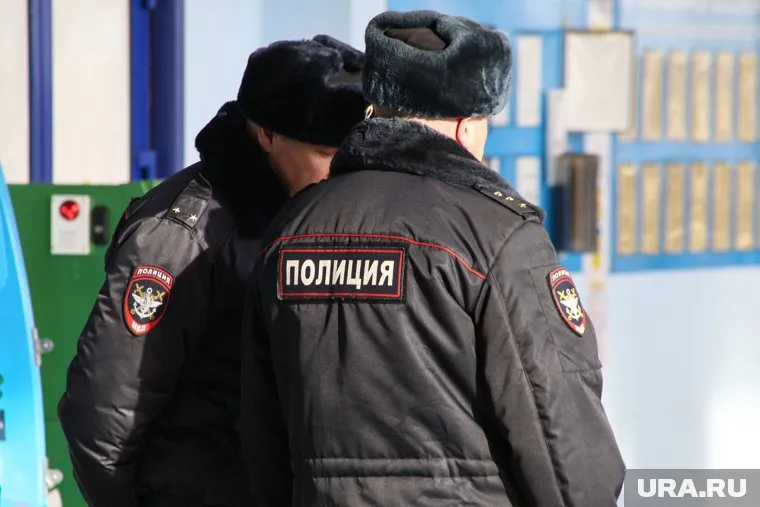 Сургутянка была задержана полицейскими при невыясненных пока обстоятельствах