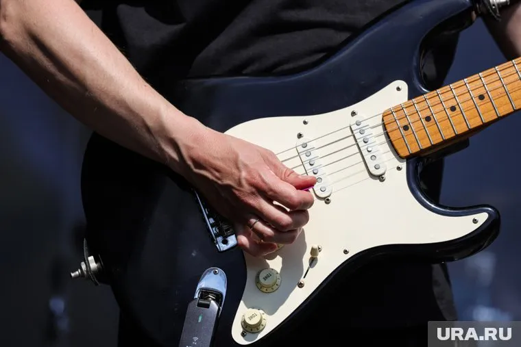 Гитарист метал-группы Mastodon Хайндс погиб в возрасте 51 года