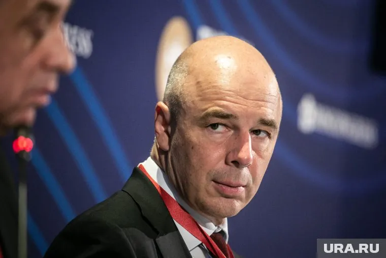 Инфляция 2021 года в России складывается выше прогноза, сообщил Антон Силуанов