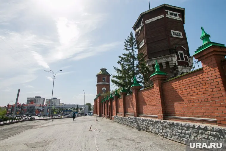 Башни являются частью истории города