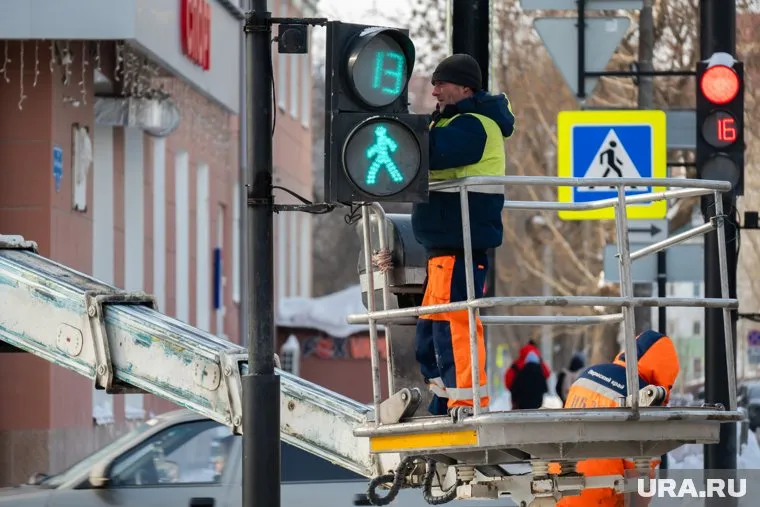 Светофор на Комсомольском проспекте не будет работать с 8:00 до 18:00