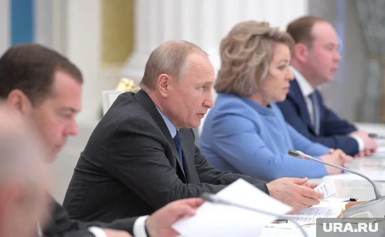 Сегодняшнее заседание было символическим для всех ветвей власти