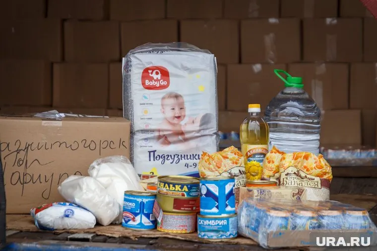 Волонтеры Гумкорпуса Югры раздают продукты и предметы первой необходимости по 500 адресам в Мариуполе