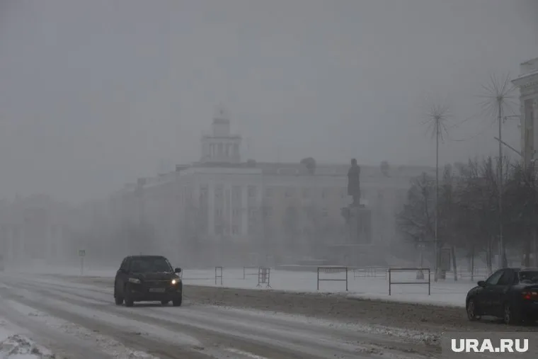 Непогоду прогнозируют в Кургане и предстоящей ночью