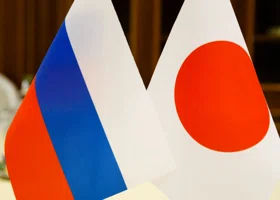 Японский министр Муто признал зависимость от ресурсов РФ
