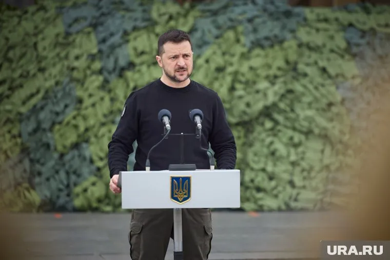 Украина заслуживает вступления в НАТО, заявил Владимир Зеленский