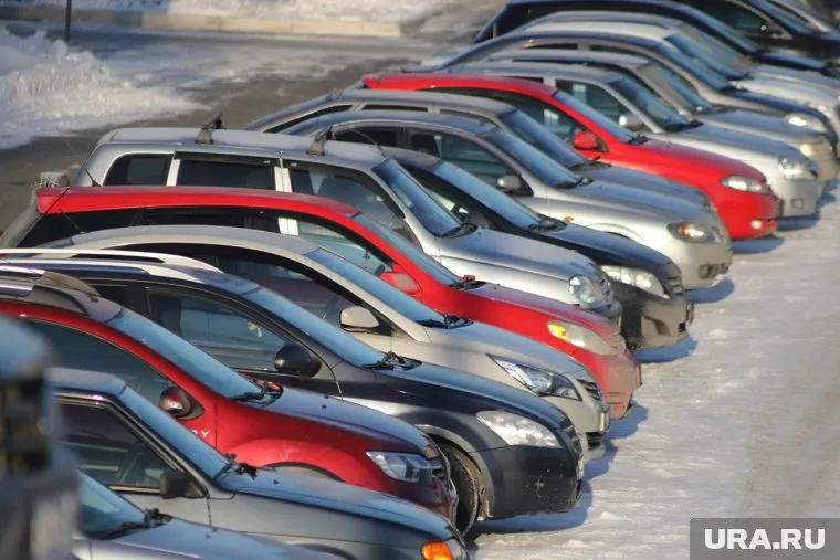 В Кургане за неправильную парковку штрафуют водителей