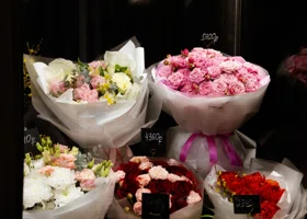 В Перми перед Днем матери вырастут цены на цветы и подарки