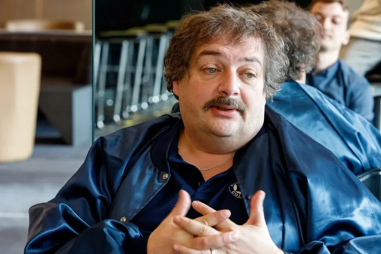 Интервью с Дмитрием Быковым. Екатеринбург, быков дмитрий