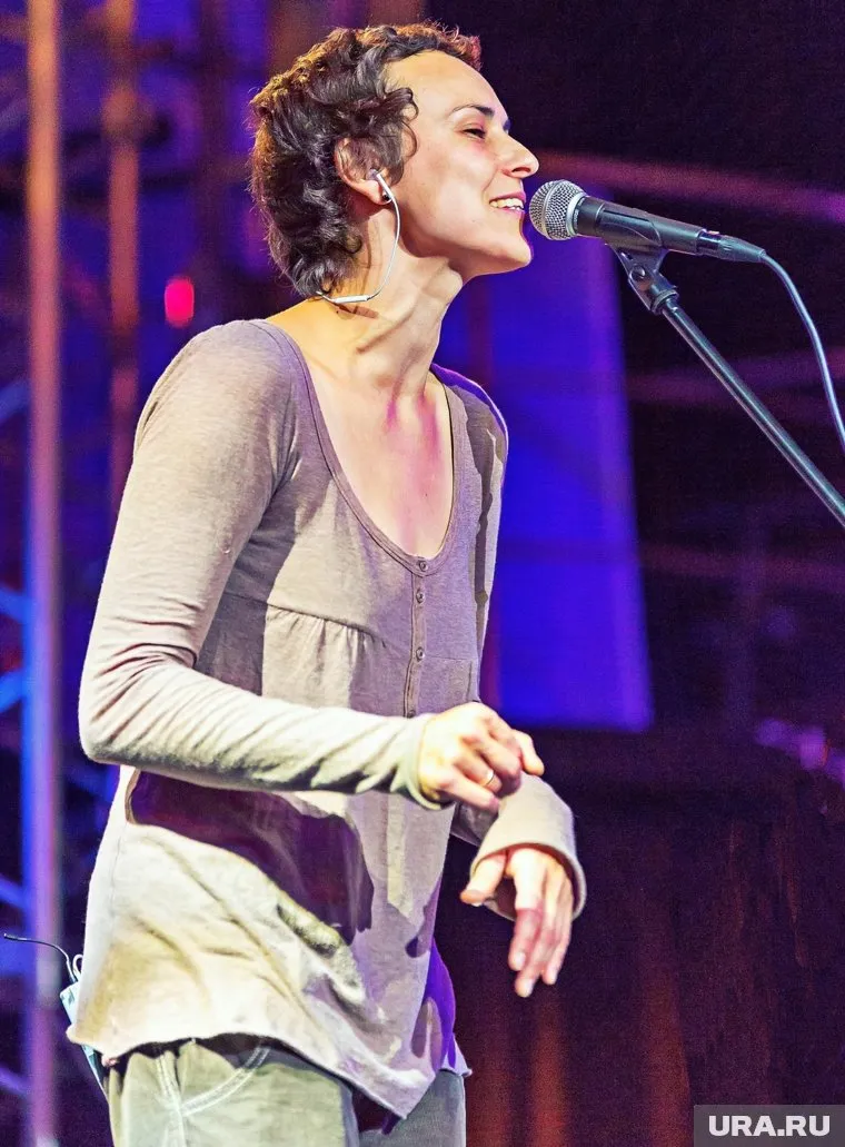 Юлия Чичерина получила паспорт ДНР