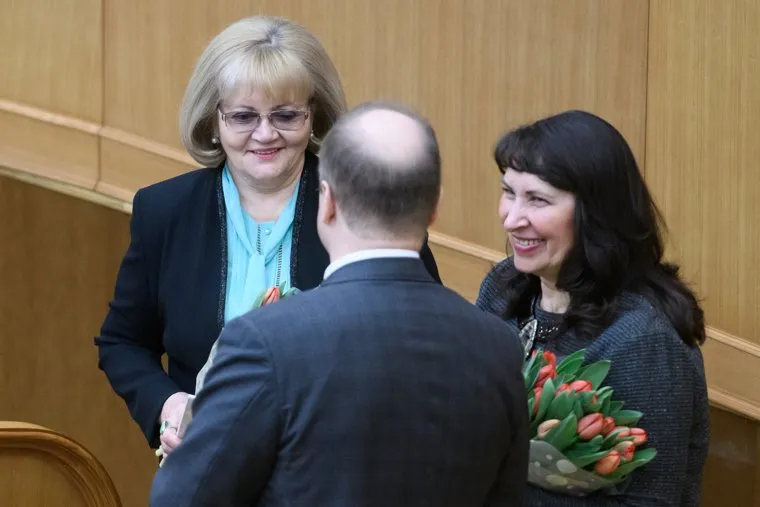 Внеочередное заседание законодательного собрания Свердловской области. Екатеринбург