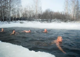 Сезон закаливания открыт: где тюменцы могут стать моржами