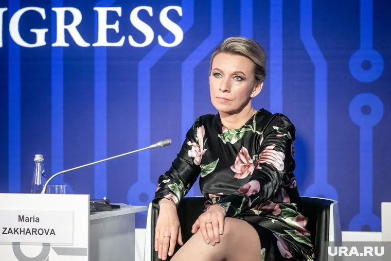 Захарова: Москва с горечью наблюдает за тем, как Киев навязывает населению ненависть к России