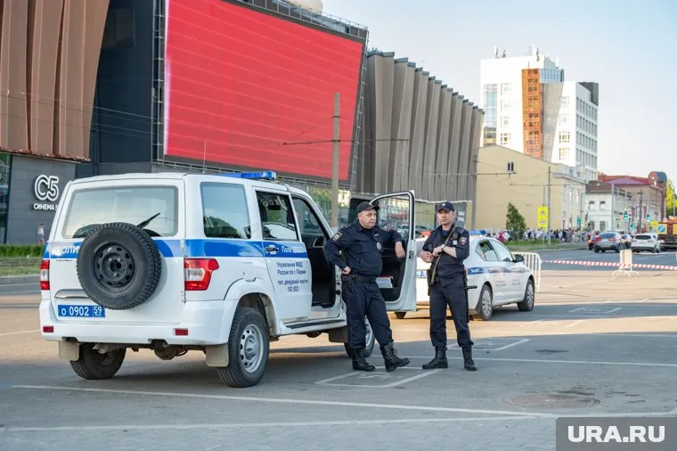Боевики, устроившие стрельбу и севшие в полицейскую машину, попали на видео (архивное фото)