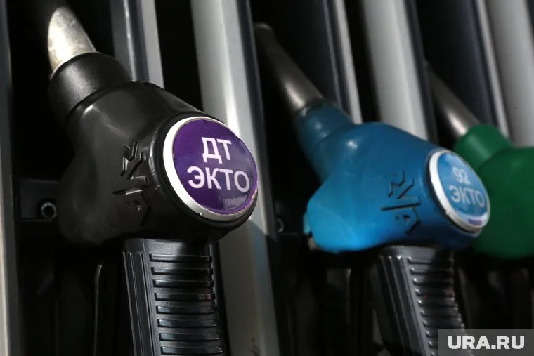 Автомобилисты заметили рост цен на бензин марки АИ-92