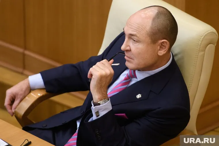 Валерий Савельев считается одним из спонсоров свердловской «Единой России»