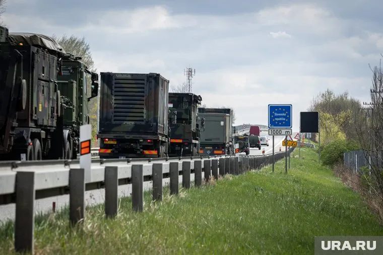 США передадут Украине новые комплексы HIMARS