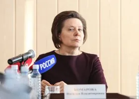 Губернатор Комарова впервые за несколько лет встретится с журналистами