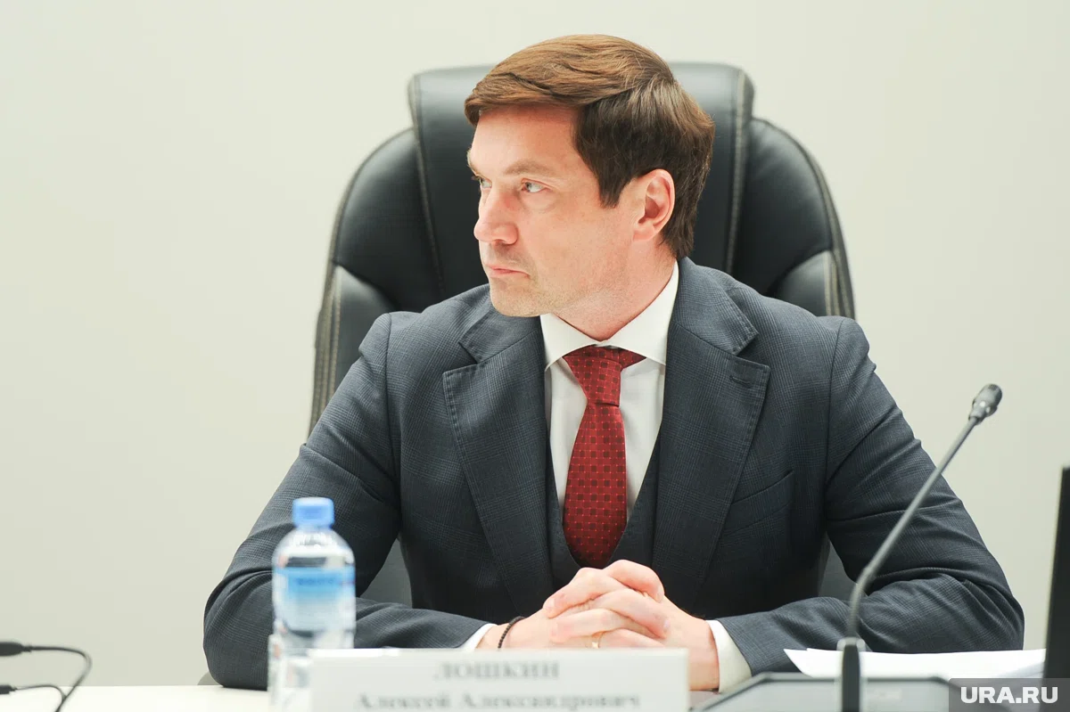 Алексей Лошкин поручил рассмотреть новые меры поддержки героев