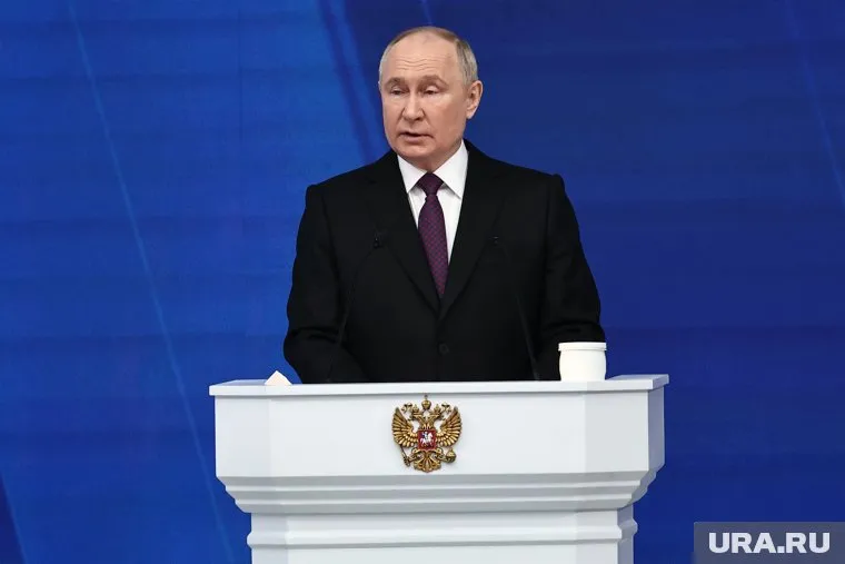 В России снизилась популярность употребления алкоголя, заявил Путин