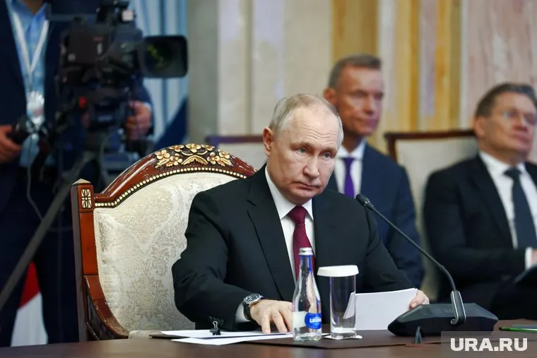 По итогам переговоров с Токаевым будут подписаны документы, заявил Путин